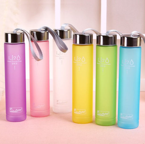Unbreakable Plastic Tumbler with Rope
